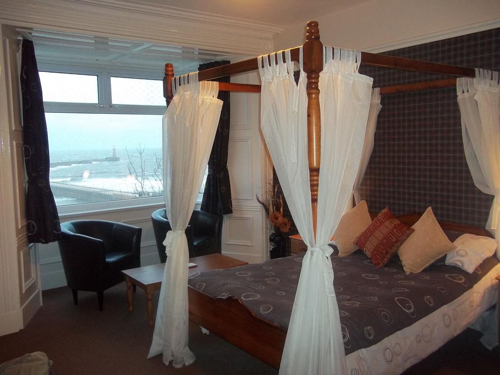 The Balmoral & Terrace Guest house 3*