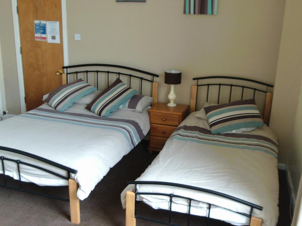 The Balmoral & Terrace Guest house 3*